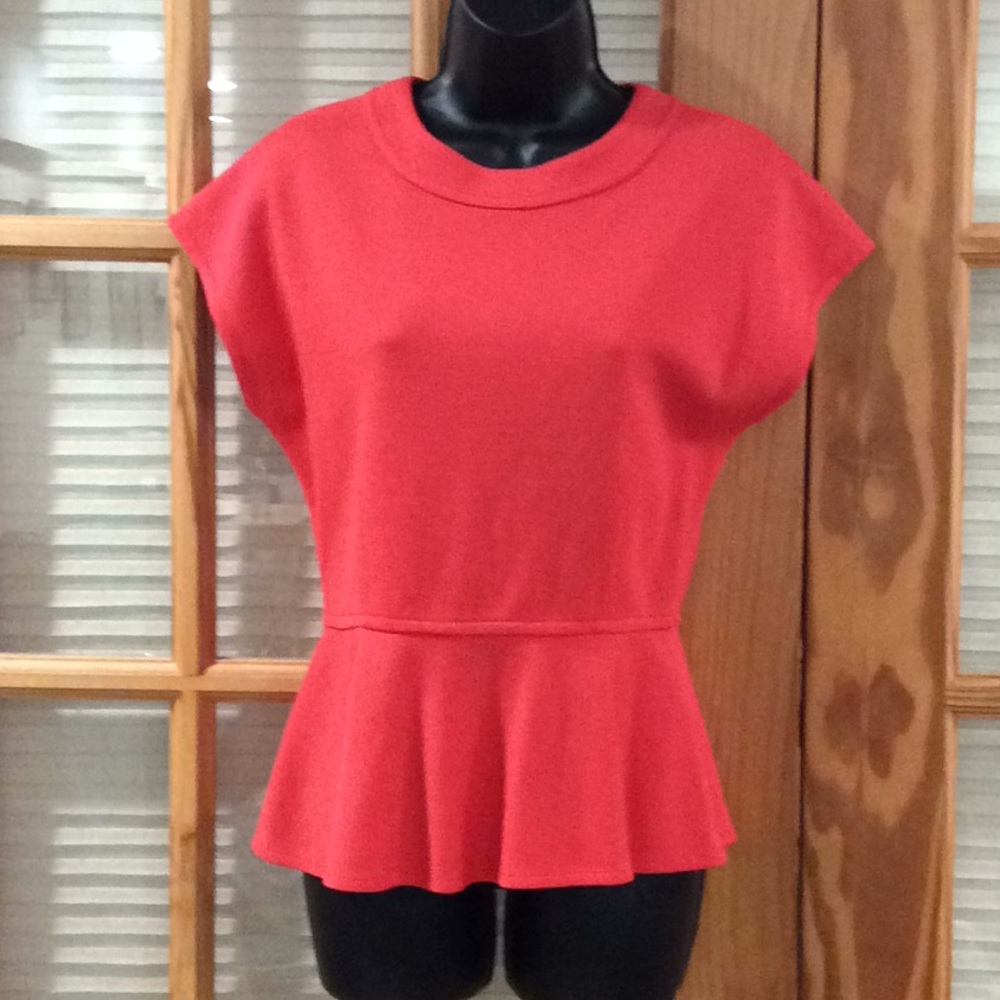 St.John sz 4 Peach Top